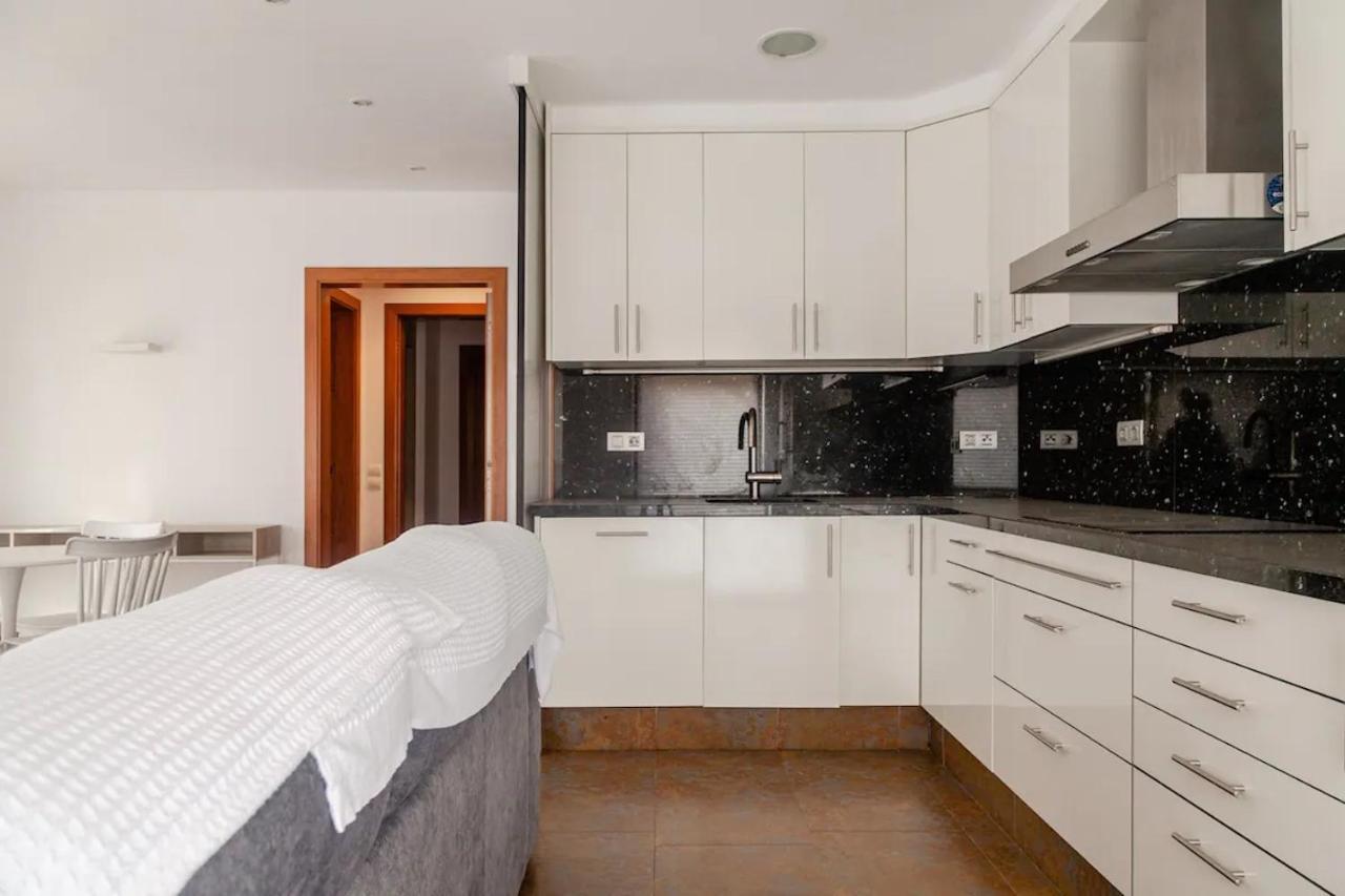 Residential Tourist Apartments カルデス・デストラック エクステリア 写真