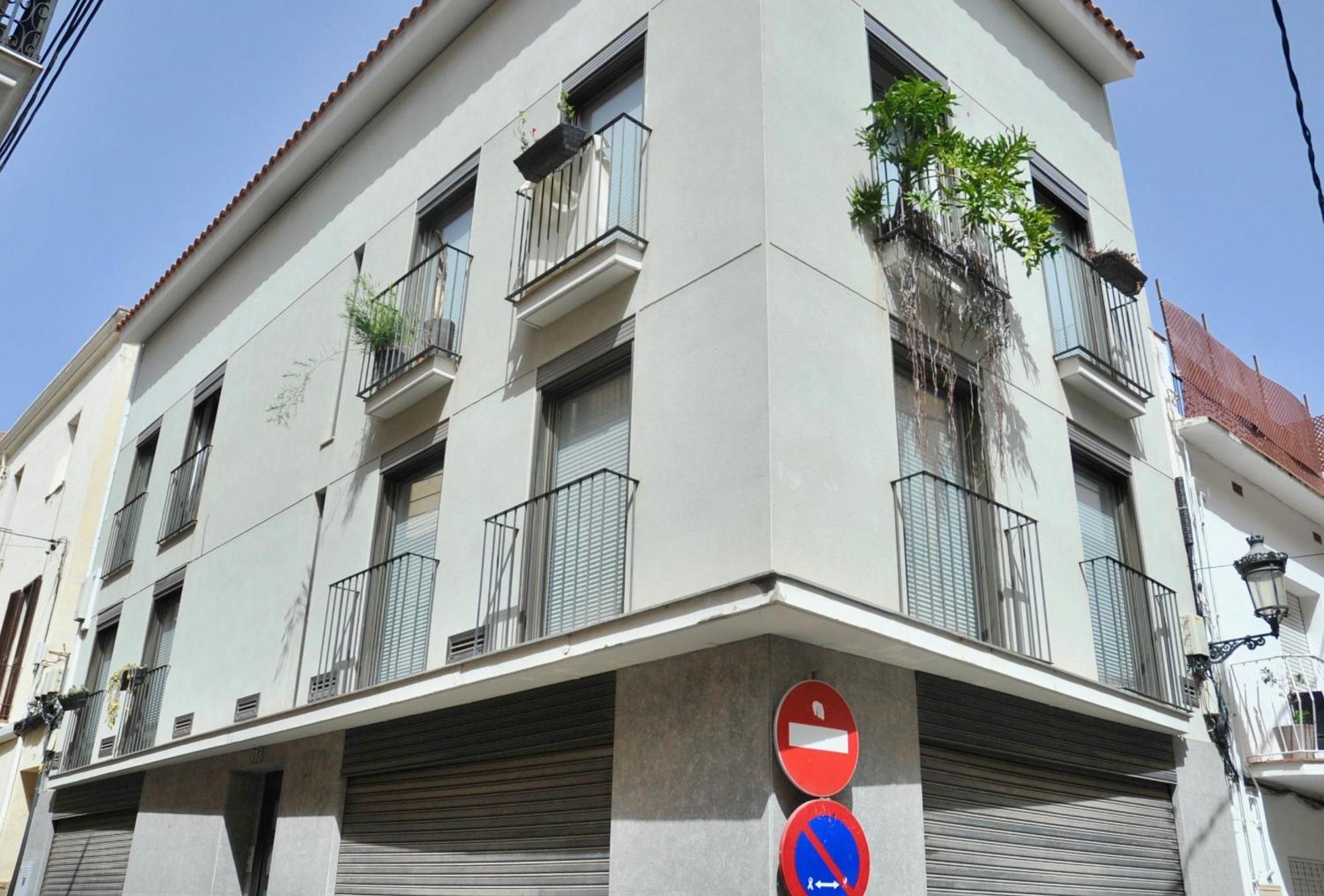 Residential Tourist Apartments カルデス・デストラック エクステリア 写真