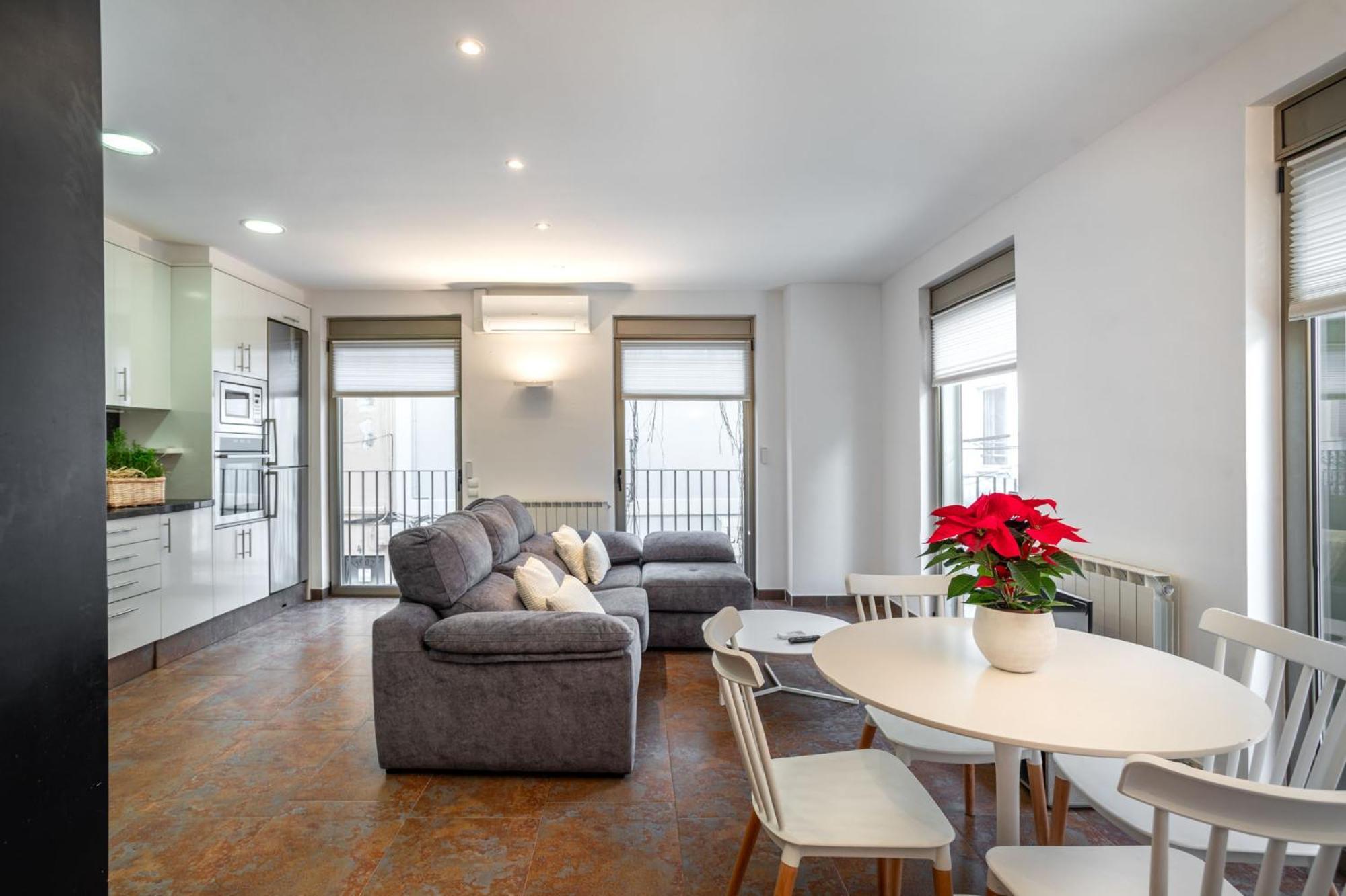 Residential Tourist Apartments カルデス・デストラック エクステリア 写真