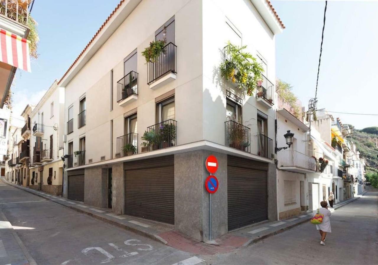 Residential Tourist Apartments カルデス・デストラック エクステリア 写真